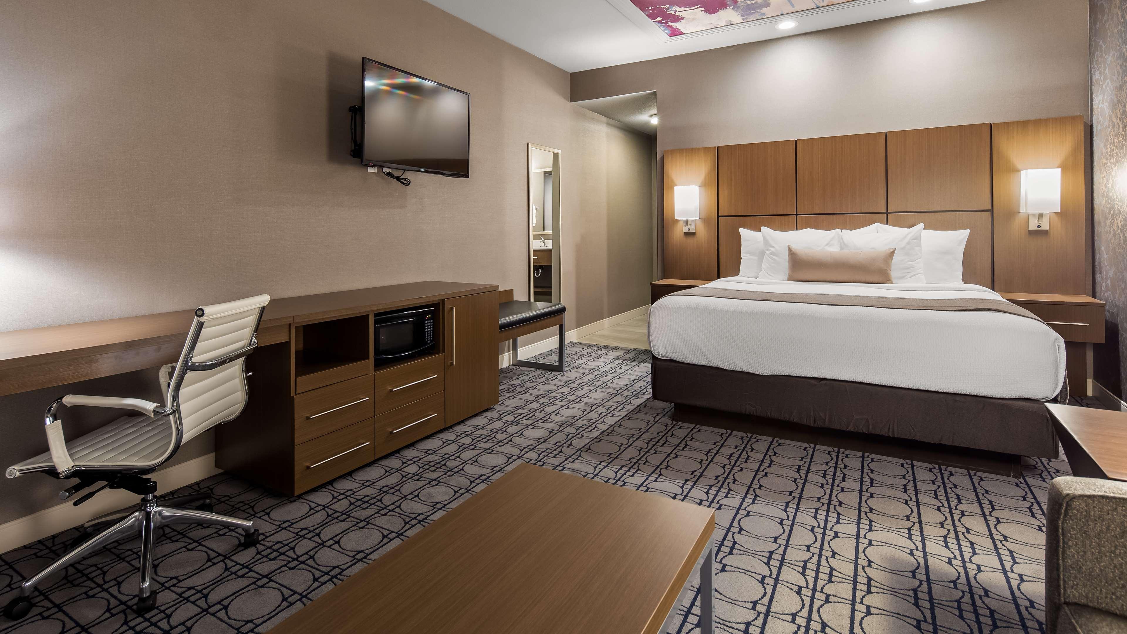 Best Western Plus Coalinga Inn Extérieur photo